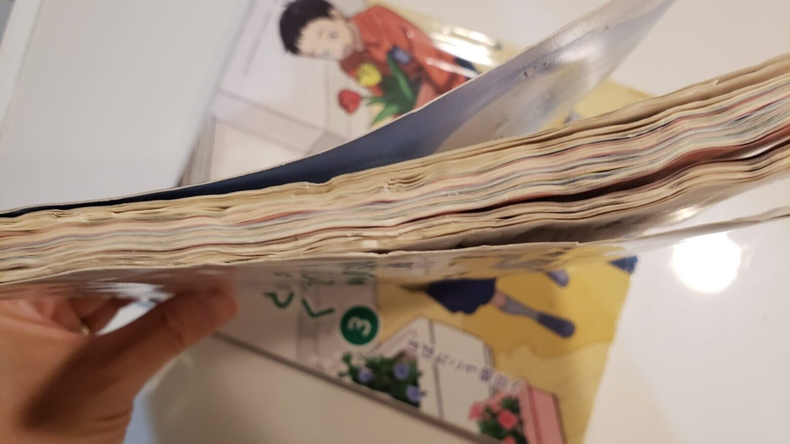 お茶をこぼしてふにゅふにゃになった教科書
